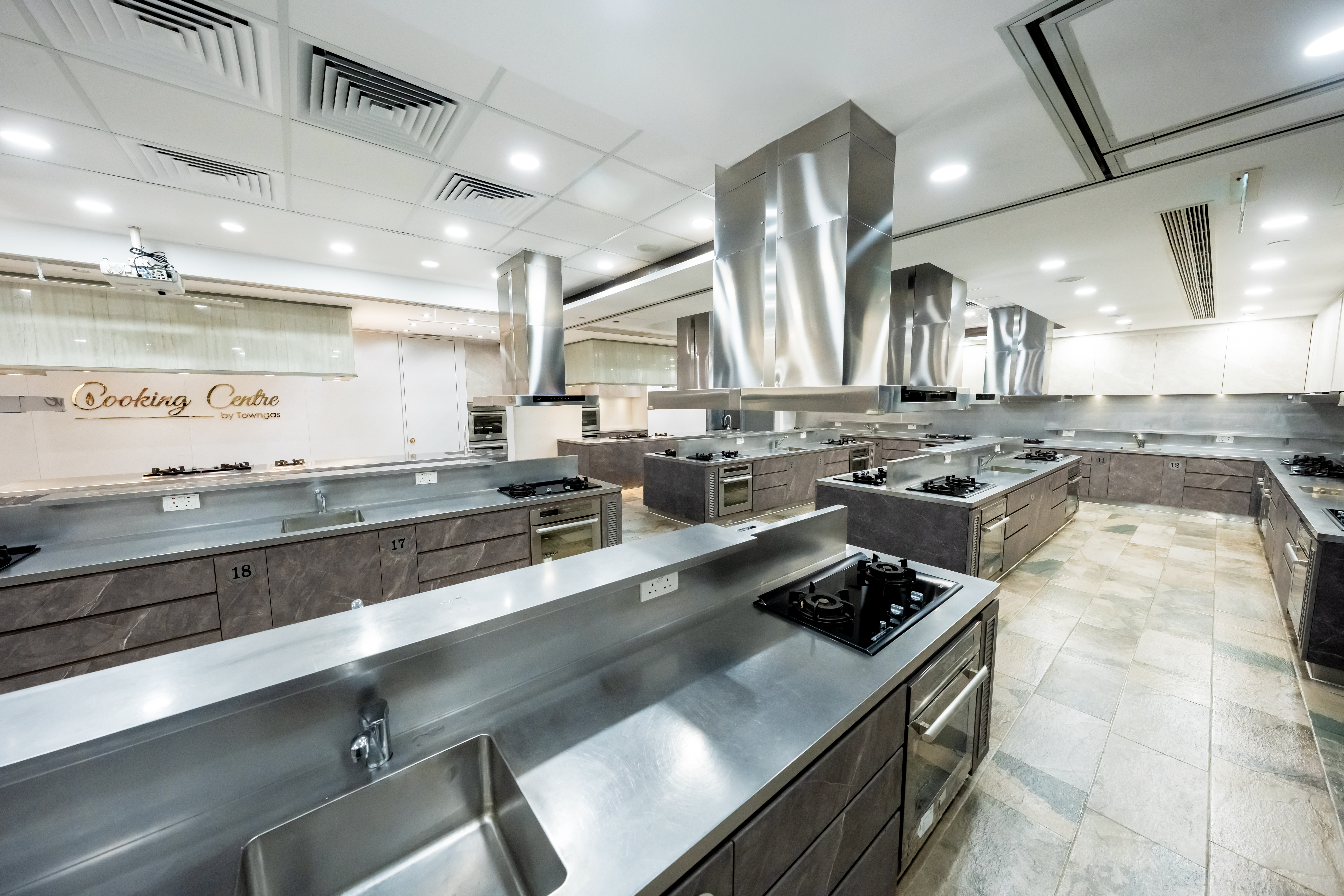 Practical Room A + C