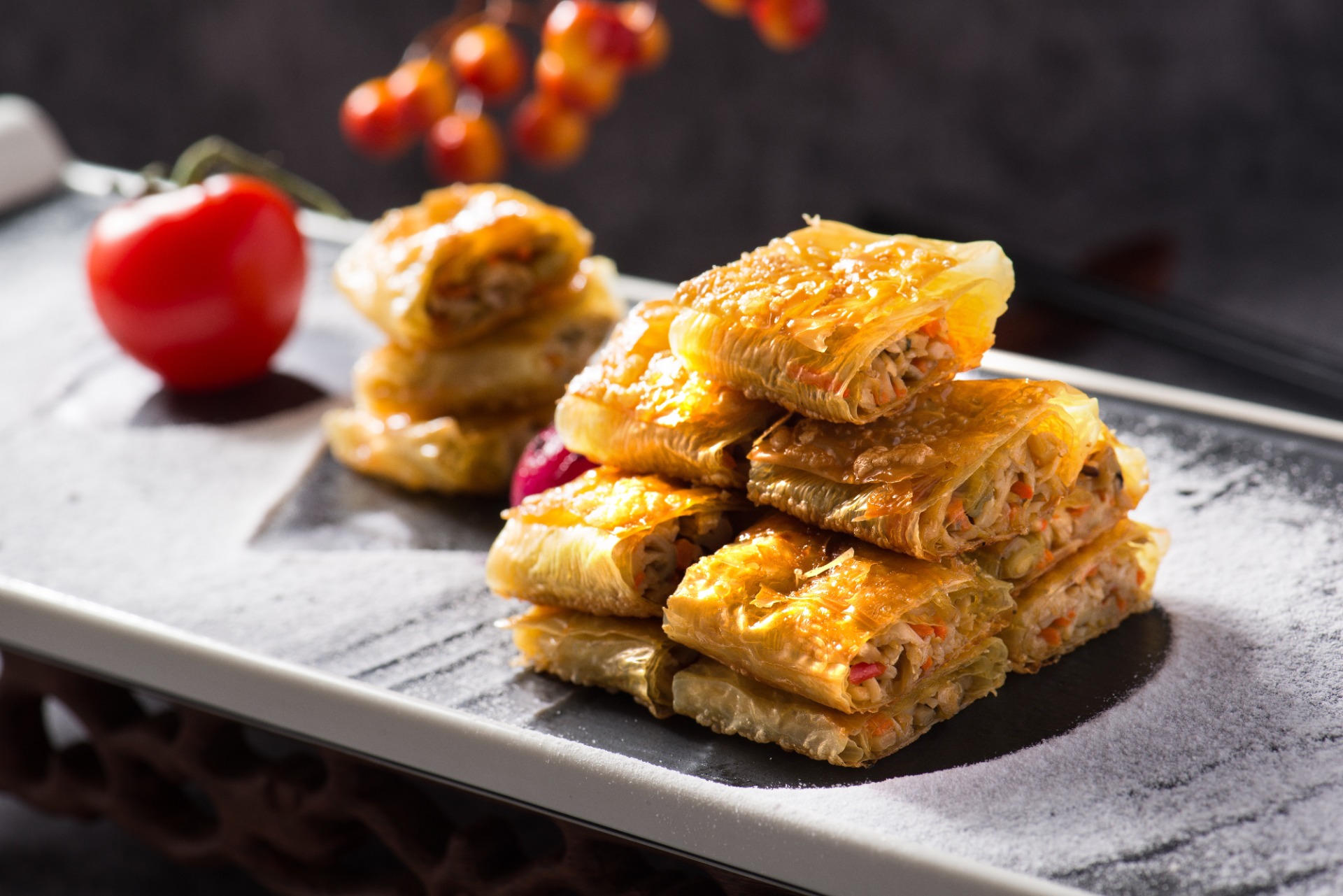 (實習班) Mia HT - 【健康素菜】香煎黑松露醬雜菌腐皮卷 + 素雞